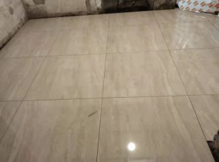 厅房间阳台等地砖铺贴