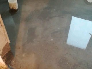 地砖铺贴及地面找平施作