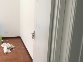 成品门及墙纸铺贴