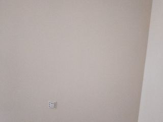 墙、顶面乳胶漆及墙纸铺贴