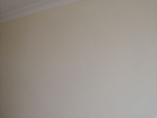 墙、顶面乳胶漆及墙纸铺贴