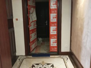 成品门及墙纸铺贴