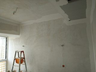 墙、顶面腻子批嵌