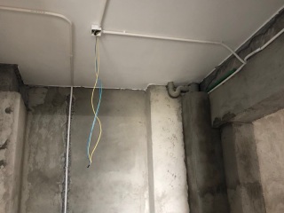 强、弱电路穿线施作