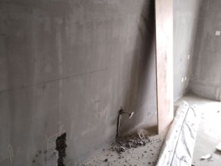 水、电管开槽施作