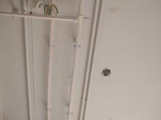 成品门及墙纸铺贴