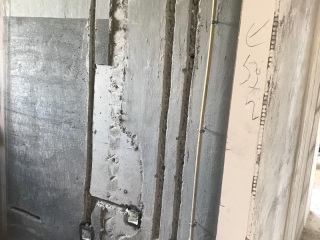 水、电管开槽施工