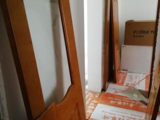 成品门及墙纸铺贴