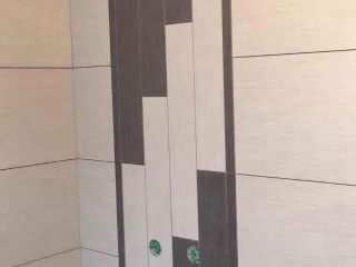 厨房、卫生间墙砖施作
