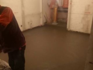 地砖铺贴及地面找平施作
