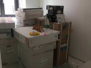 地砖铺贴及地面找平施作