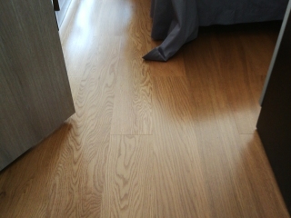 实木复合地板铺设