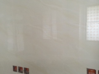 厨房、卫生间墙砖施作