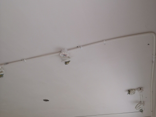 水、电管开槽施作