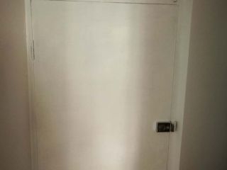 成品门及墙纸铺贴