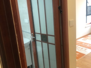 成品门及墙纸铺贴