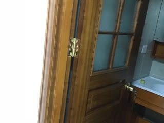 成品门及墙纸铺贴