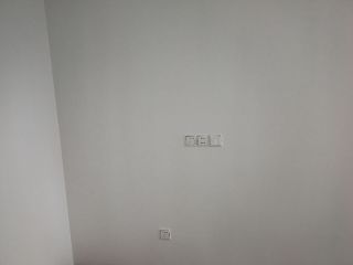 成品门及墙纸铺贴