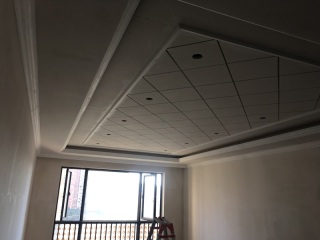 墙、顶面腻子批嵌