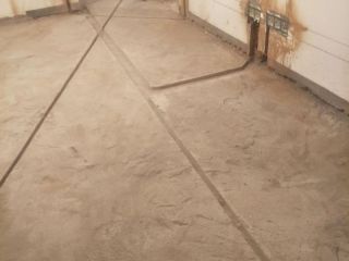 水、电管开槽施作