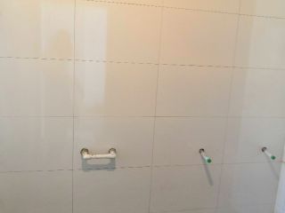 厨房、卫生间墙砖施作