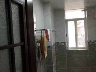 成品门及墙纸铺贴