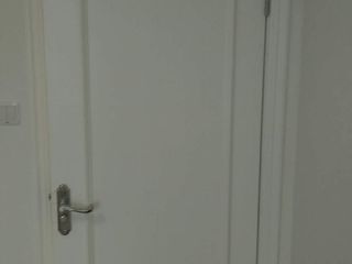 套装门、踢脚线安装