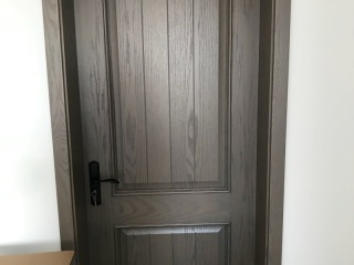 成品门及墙纸铺贴