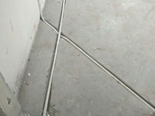 强、弱电布管，穿线施作