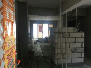 水、电管开槽施作