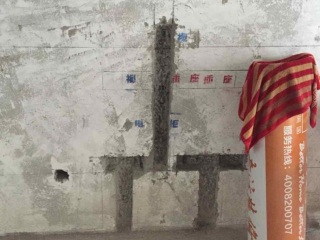 水、电管开槽施作