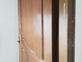 成品门及墙纸铺贴