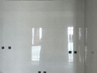 厨房、卫生间墙砖施作