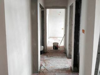 墙、顶面腻子批嵌