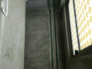 水、电管开槽施作