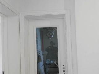 套装门、踢脚线安装