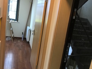 成品门及墙纸铺贴