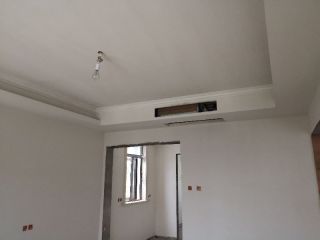 墙、顶面腻子批嵌