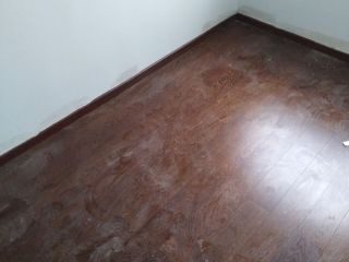 实木复合地板铺设