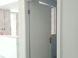 成品门及墙纸铺贴