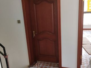 成品门及墙纸铺贴