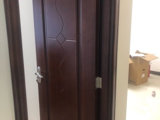 成品门及墙纸铺贴