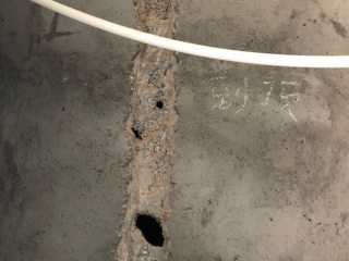 水、电管开槽施作
