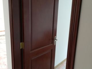 成品门及墙纸铺贴