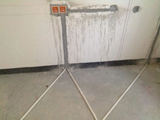 强、弱电布管穿线