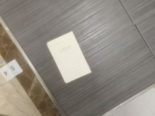 地砖铺贴及地面找平施作