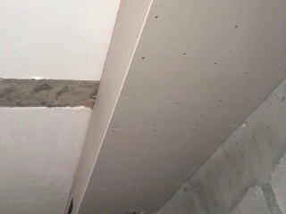 石膏板吊顶施作