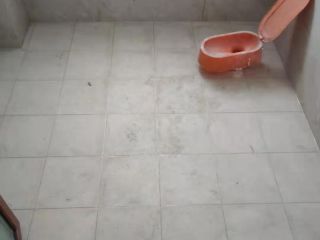 厅房间阳台等地砖铺贴