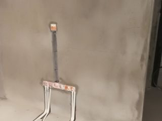 强、弱电路穿线施作