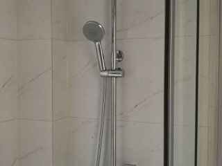 洁具、五金、电器安装